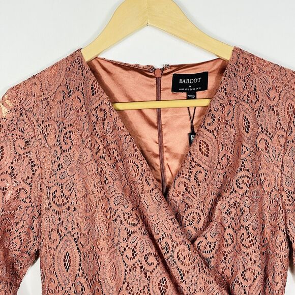 Bardot Isla Russet Brown Long Sleeve Side Ruched Lace Dress Womens Medium NEW - Picture 2 of 7
